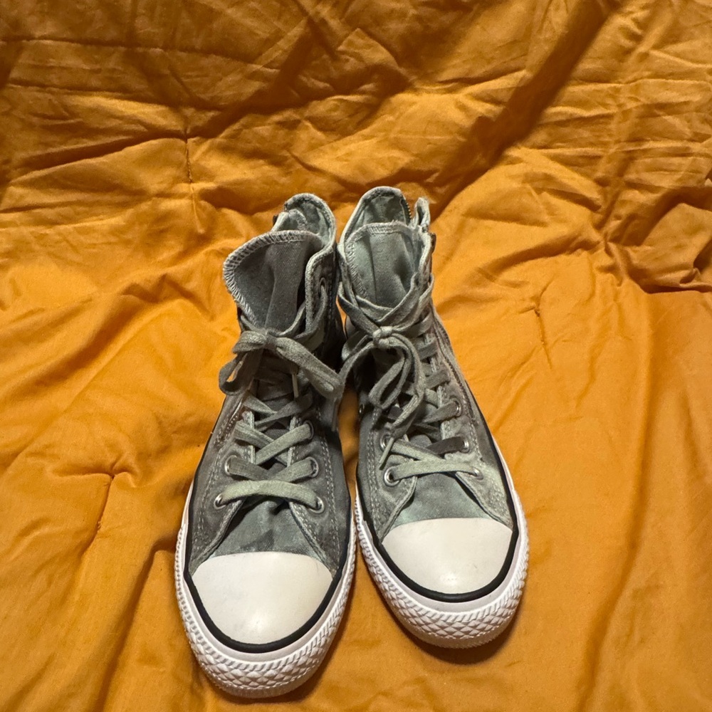 Converse High-Top Sneakers in Gray